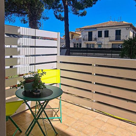 Vacanze A Colori Porto Recanati Exterior foto